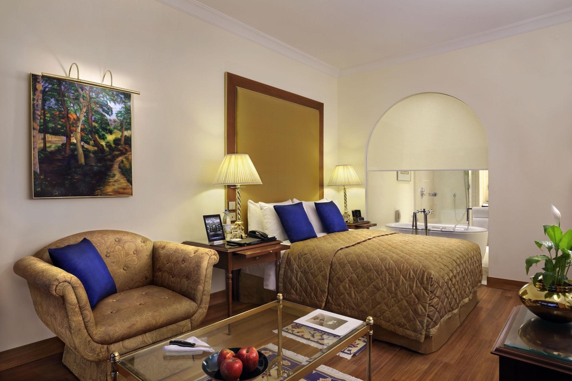 Hotel The Oberoi Bengaluru Zewnętrze zdjęcie A room at the Imperial
