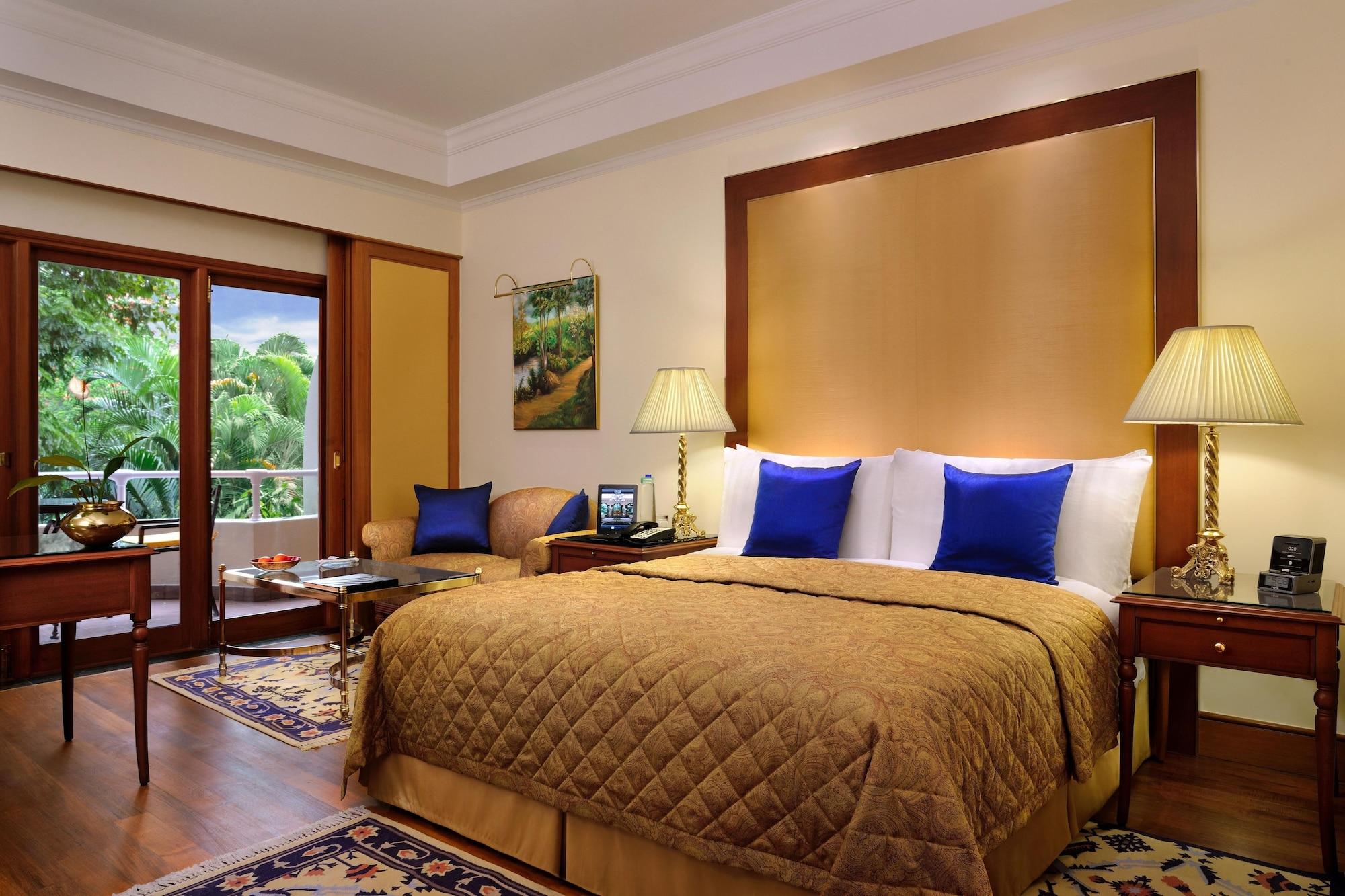 Hotel The Oberoi Bengaluru Zewnętrze zdjęcie A room at the Taj Bengal
