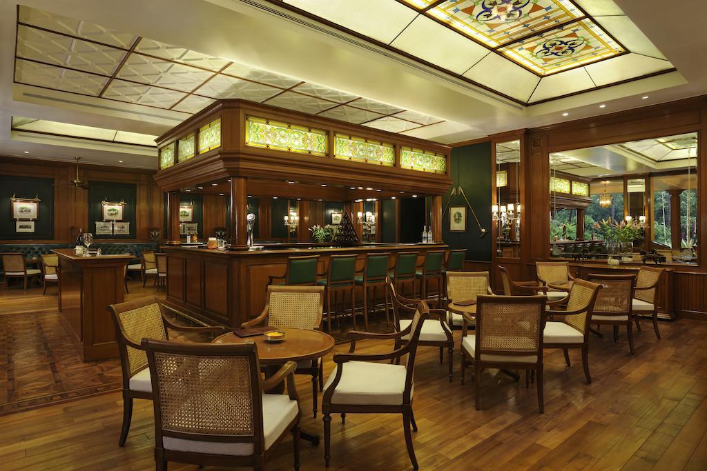 Hotel The Oberoi Bengaluru Zewnętrze zdjęcie